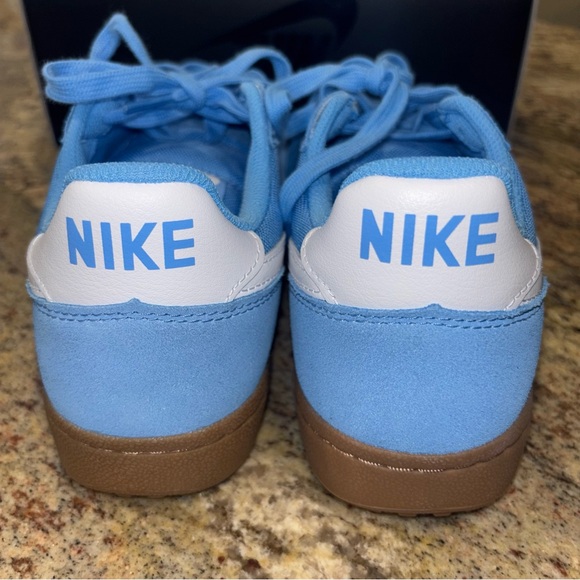 Nike Men's Field General Shoes NEW - Picture 8 of 11